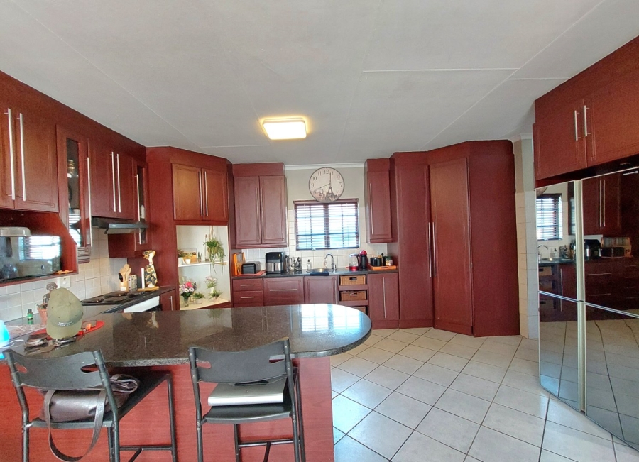 3 Bedroom Property for Sale in Brits North West